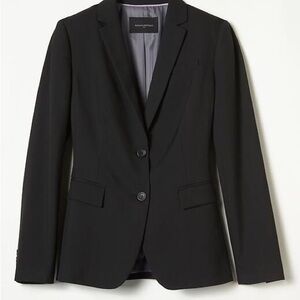 Banana Republic Washable Long and Lean Black Two-Button Blazer, Size 4 NWT